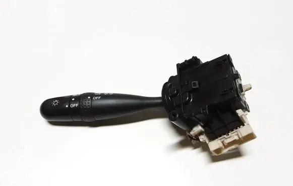 Suzuki Grand Vitara II Indicator stalk 173744