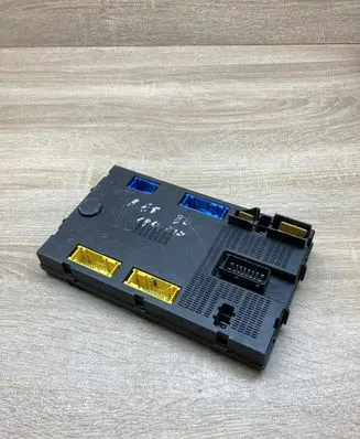 Citroen Xsara Picasso Central body control module 6025312693