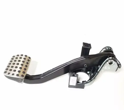 Mercedes-Benz CLS C218 X218 Brake pedal A204290059