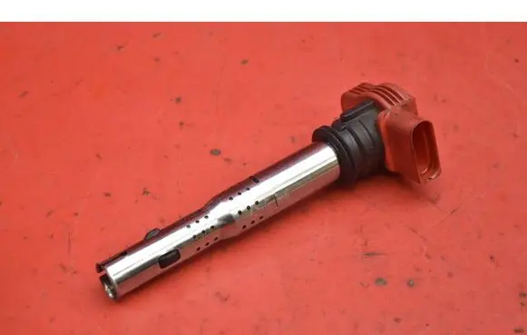 Audi A8 S8 D3 4E High voltage ignition coil U5014