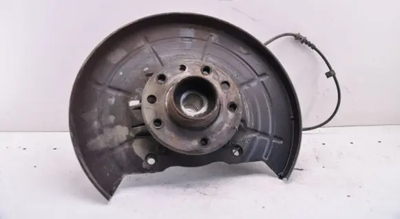Opel Meriva B Front wheel hub 