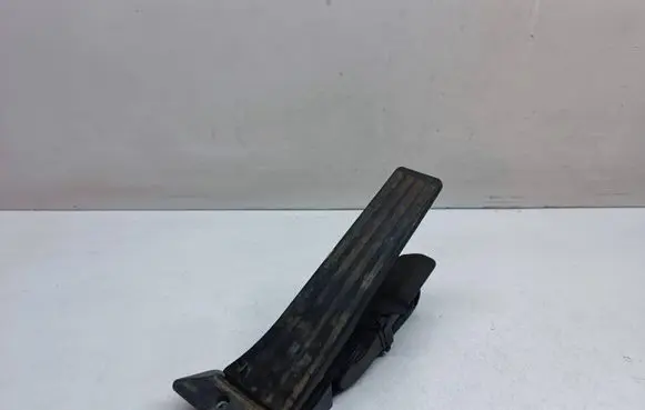 BMW 3 F30 F35 F31 Accelerator throttle pedal 6853176