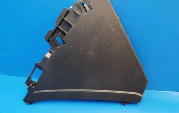 Land Rover Discovery 5 Centre console side trim front HY323962D