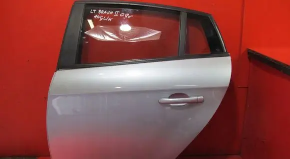 Fiat Bravo Rear door