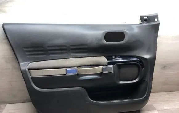 Citroen C4 Cactus Front door card panel trim 94961T01