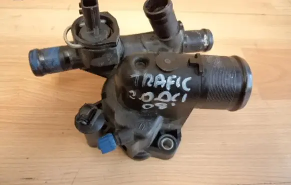 Opel Vivaro Thermostat housing 