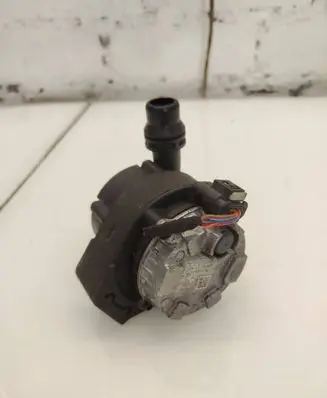 BMW 3 F30 F35 F31 Electric auxiliary coolant/water pump 0392024065 8638240 20170511