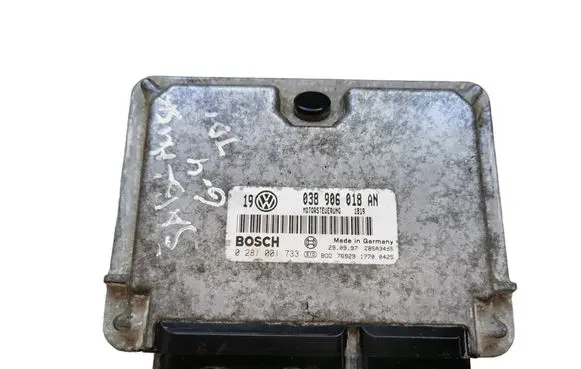 Volkswagen Golf IV Engine control unit/module 038906018AN 28SA3455 0281001733
