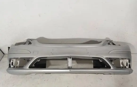 Mercedes-Benz R W251 Front bumper A2518850065