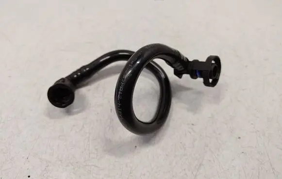 BMW 5 F10 F11 Vacuum line/pipe/hose 8513632 11668513632