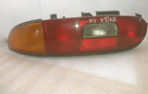 Mazda MX-3 Rear/tail lights 8BE451160