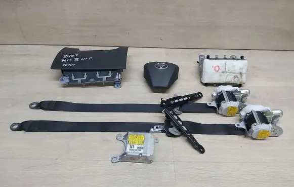 Toyota RAV 4 (XA30) Dashboard