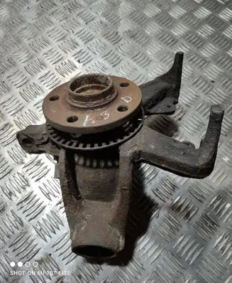 Audi A3 S3 8L Front wheel hub