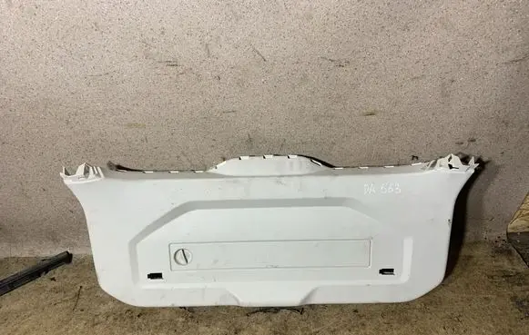 BMW 3 G20 G21 Tailgate trim 8738527