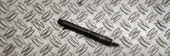 Fuel injector