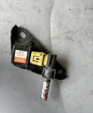 Toyota Prius (NHW20) Airbag deployment crash/impact sensor 8917447040 2521000160