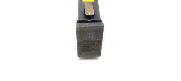 Fog light switch