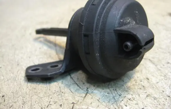 Audi A3 S3 8L EGR valve 208788 AKTIVATORIUS
