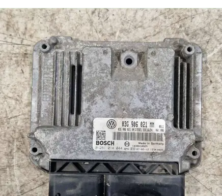 Volkswagen Touran I Engine control unit/module 03G906021MM 03G906021AN 0281014044