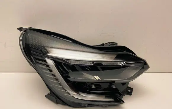 Renault Captur II Headlight/headlamp 260104900R 01393012