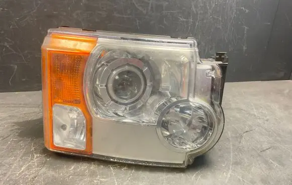Land Rover Discovery 3 - LR3 Headlight/headlamp XBC500042 H242BRDM 10016478C7L0A