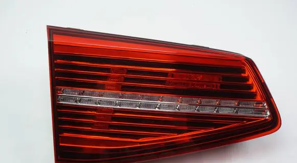 Volkswagen PASSAT B8 Tailgate rear/tail lights 3G9945307D 81450121