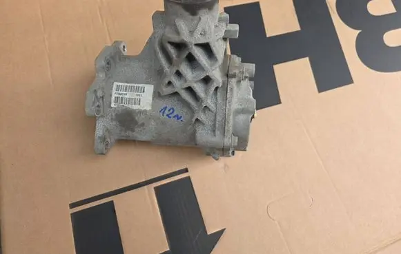 Volvo V70 Gearbox transfer box case 31325104