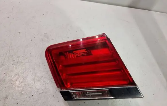 BMW 7 F01 F02 F03 F04 Tailgate rear/tail lights 7182205 HKF01T72LH