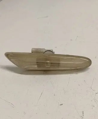 BMW 3 E90 E91 Front fender indicator light 6932998