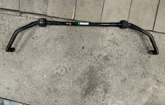 BMW 6 F12 F13 Front anti-roll bar/sway bar 6777933