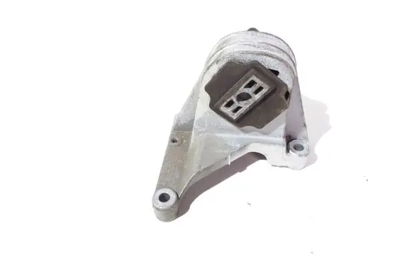 Volvo S80 Engine mount bracket 30680770