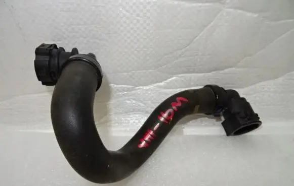 Citroen C4 Cactus Engine coolant pipe/hose 9803184280