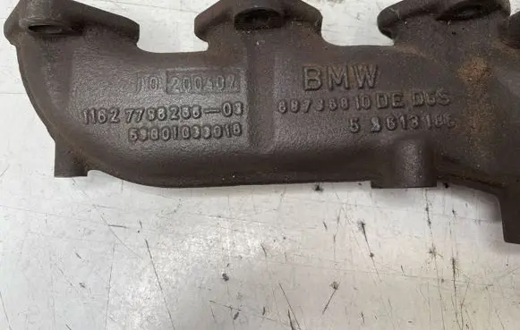 BMW 5 E60 E61 Exhaust manifold 7796266