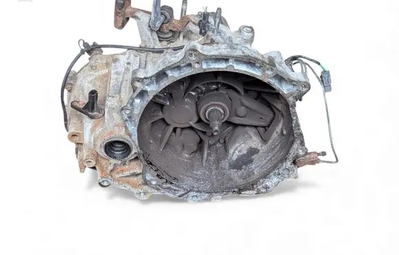 Mazda 6 Manual 6 speed gearbox G611-17-100
