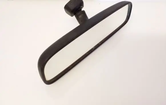 Mitsubishi Grandis Rear view mirror (interior) 012197