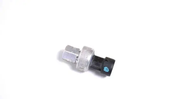 Chevrolet Trax Air conditioning (A/C) pressure sensor 3121C04 13502759