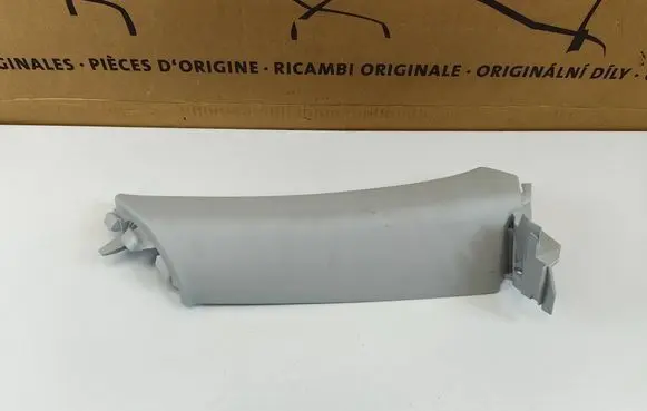 Audi Q3 8U (C) pillar trim 8U0867287B