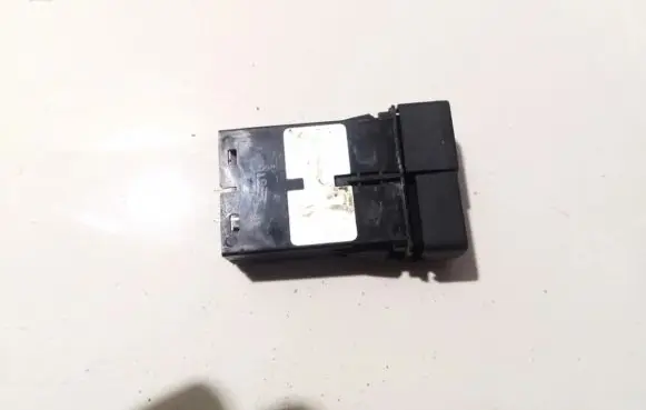 Honda CR-V Other switches/knobs/shifts m343884