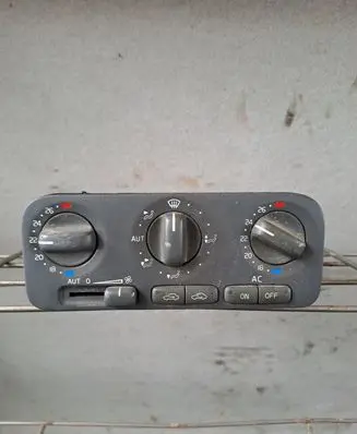 Volvo S70 V70 V70 XC Climate control unit 9459769