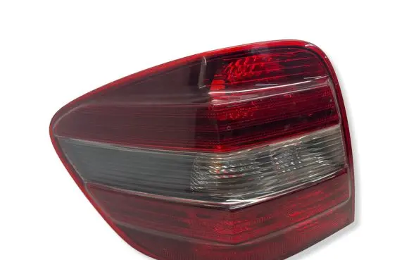Mercedes-Benz ML W164 Rear/tail lights 404101L