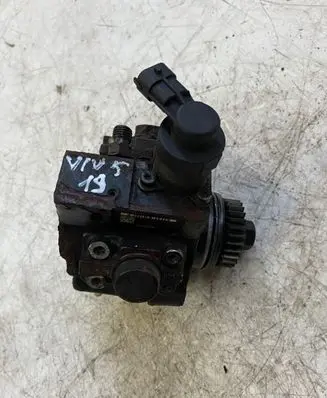 Fuel injection high pressure pump