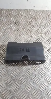 Volvo V40 Fuse box cover 30659278