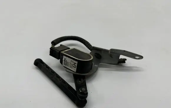 Polestar 2 Headlight/headlamp level sensor 32221477