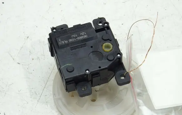 Toyota Highlander XU40 Air flap motor/actuator 063800-1030