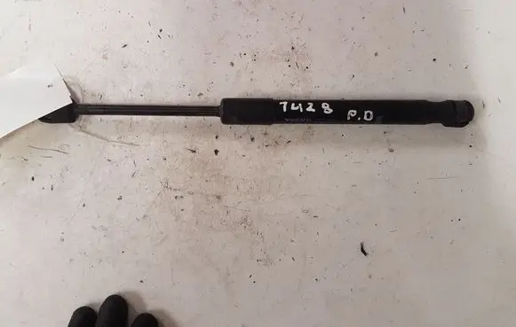 Volvo V60 Front bonnet/hood damper/strut 31278769