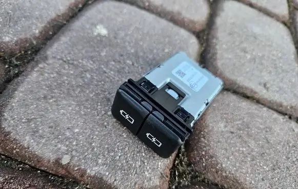 Toyota Highlander XU70 USB control unit 855320E101