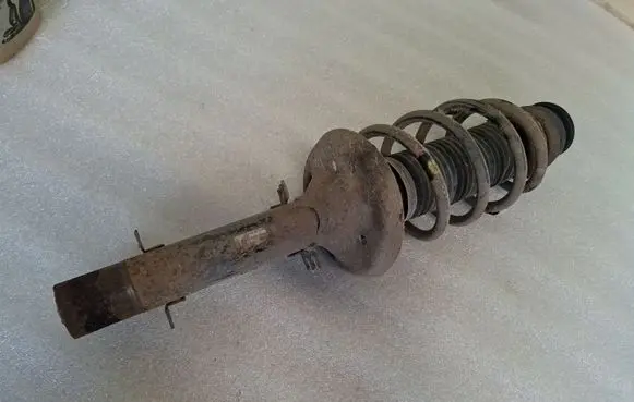 Volkswagen Golf IV Front shock absorber/damper 1J0413031AG