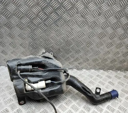 Maserati GranTurismo Windshield washer fluid reservoir/tank 980145001
