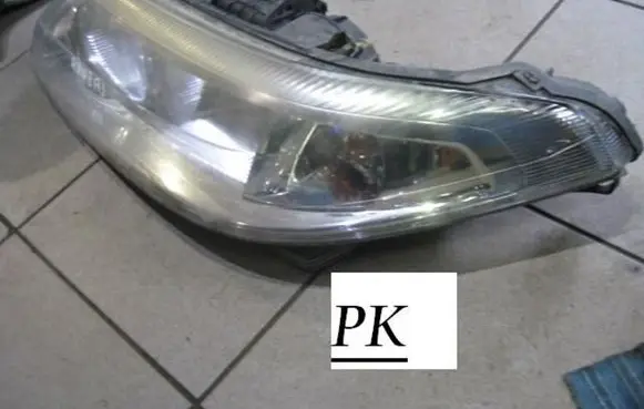 Renault Laguna II Headlight/headlamp 8200002845 89004687