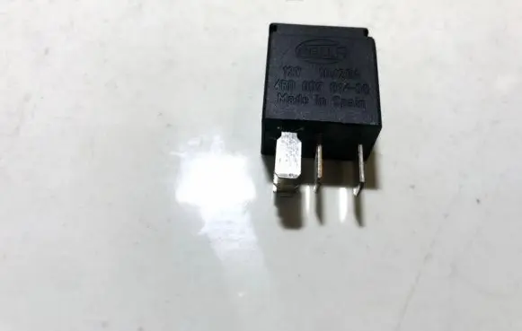 Volvo XC70 Other relay 9441161 4rd007814-00